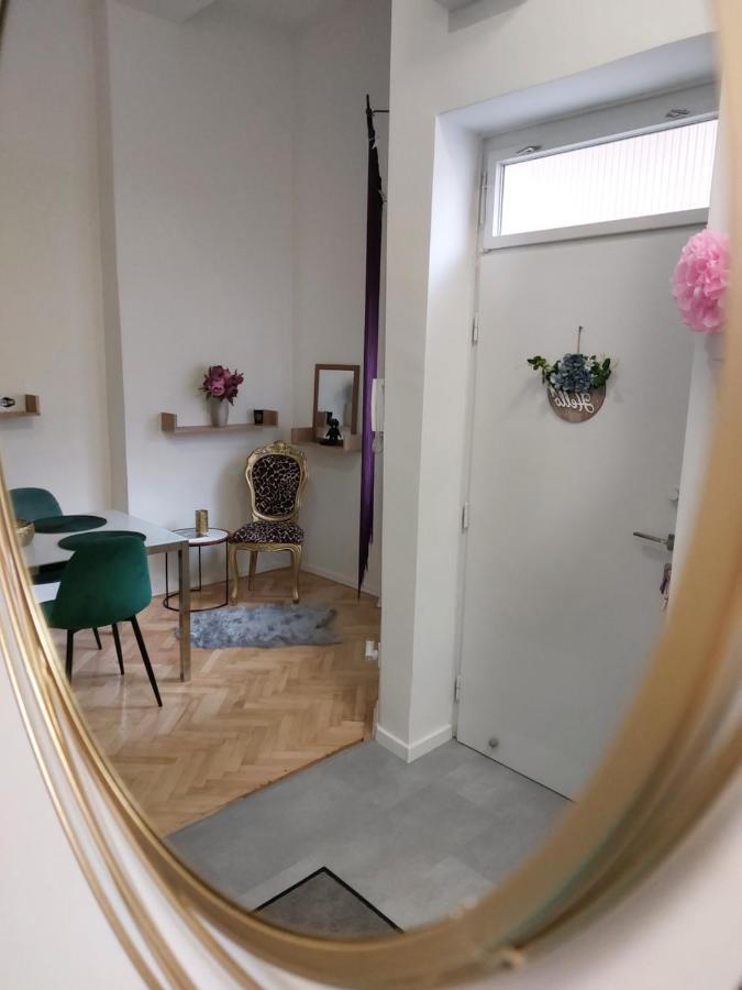 Fand Center Apartman Luxury Σέγκεντ Εξωτερικό φωτογραφία