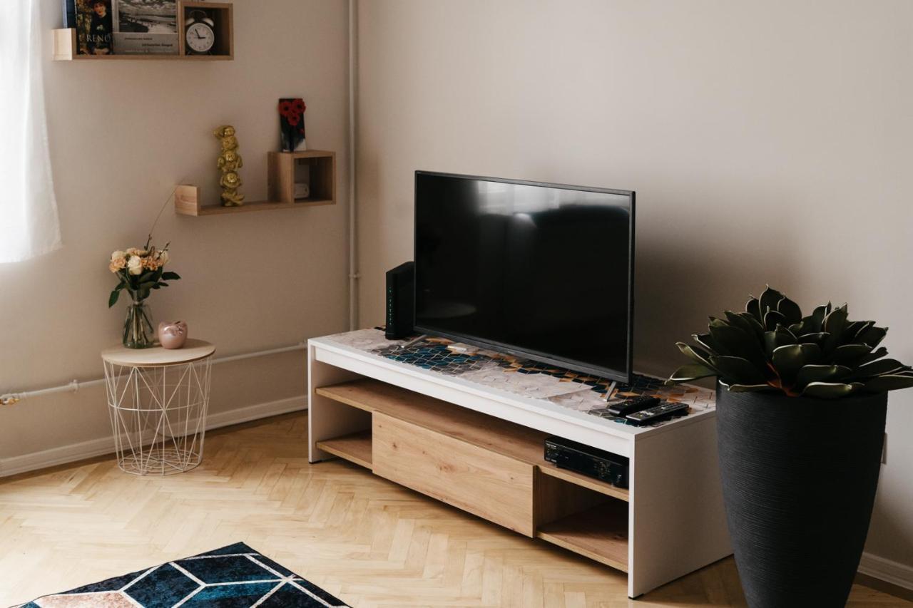 Fand Center Apartman Luxury Σέγκεντ Εξωτερικό φωτογραφία