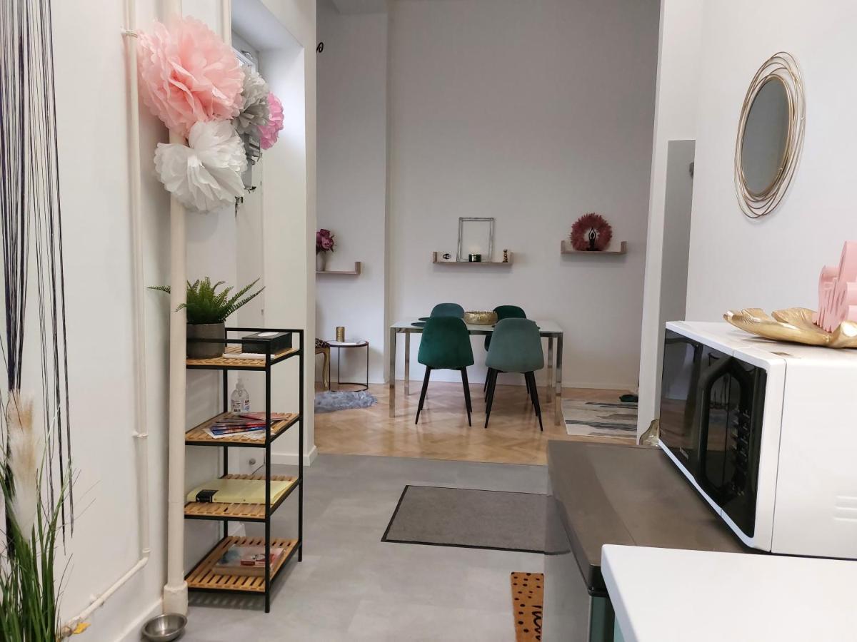 Fand Center Apartman Luxury Σέγκεντ Εξωτερικό φωτογραφία