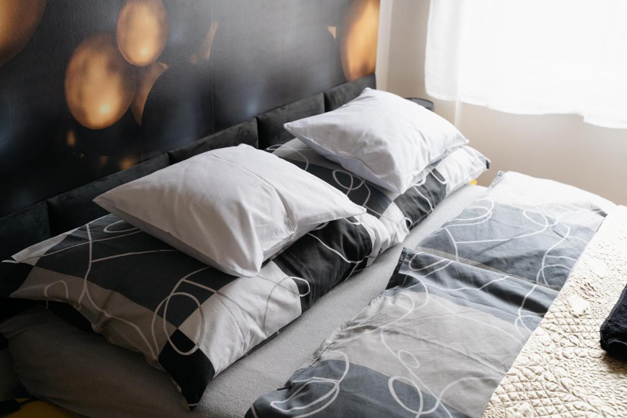 Fand Center Apartman Luxury Σέγκεντ Εξωτερικό φωτογραφία